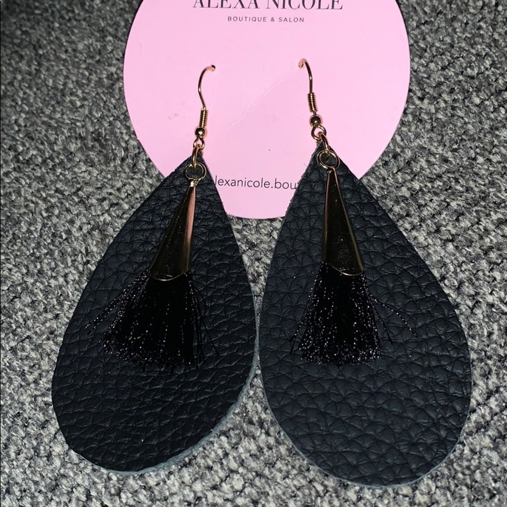 ♣️ EARRINGS